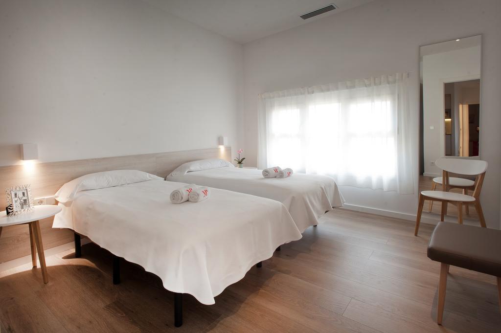 The Museum Apartments Figueras Extérieur photo
