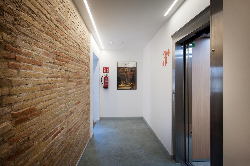 The Museum Apartments Figueras Extérieur photo