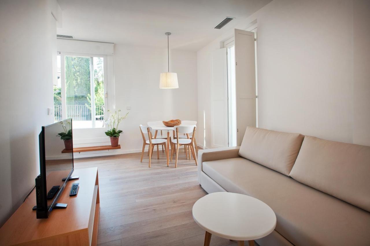 The Museum Apartments Figueras Extérieur photo